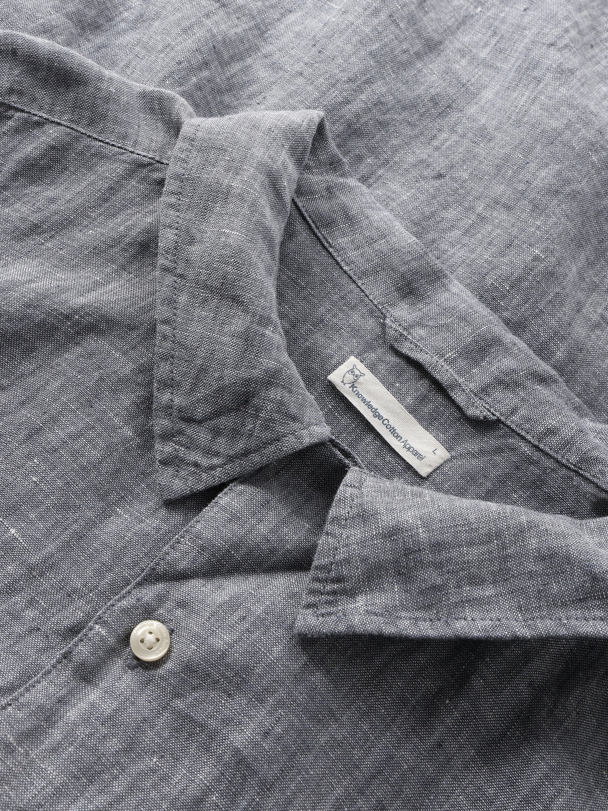 Box fit short sleeved linen shirt - Vintage Indigo - Image 2