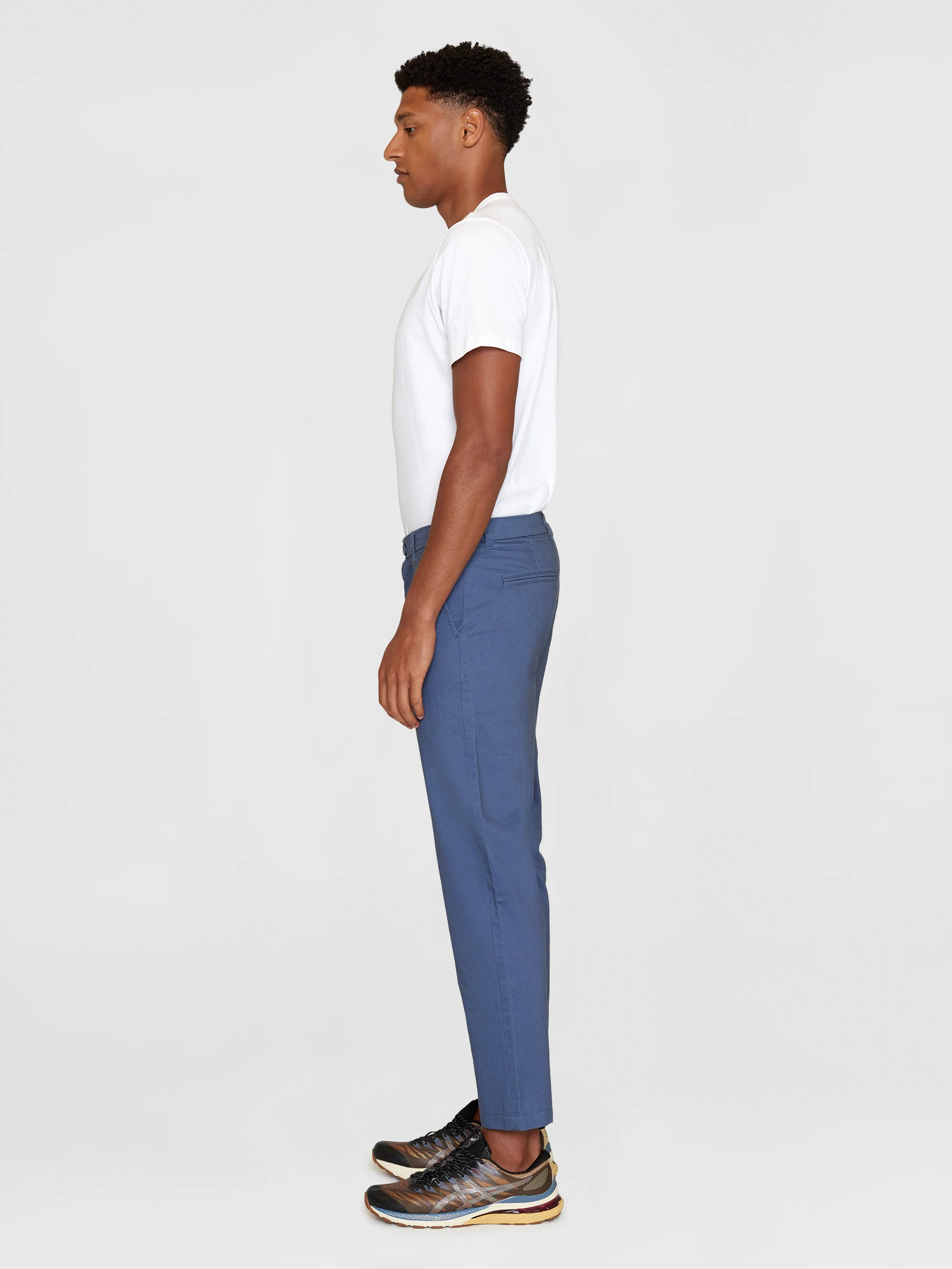 CHUCK regular twill chino pants - Vintage Indigo - Image 6