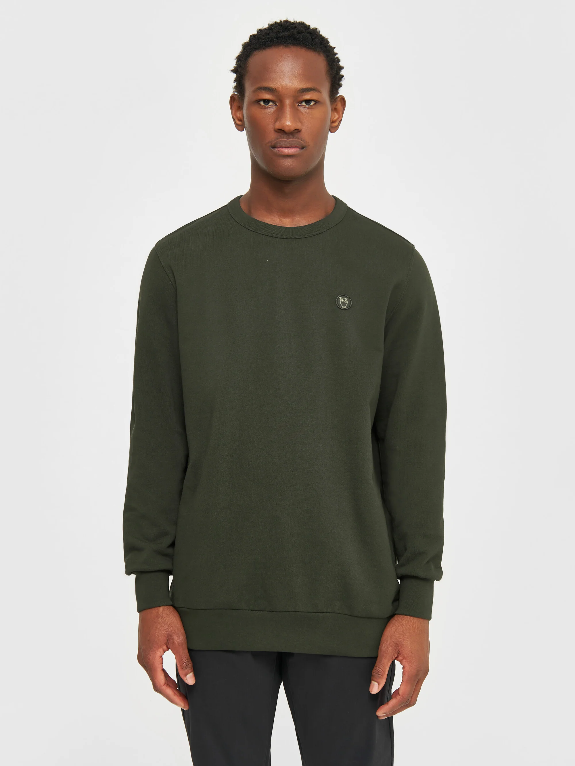 Basic badge sweat - Forrest Night - Image 2