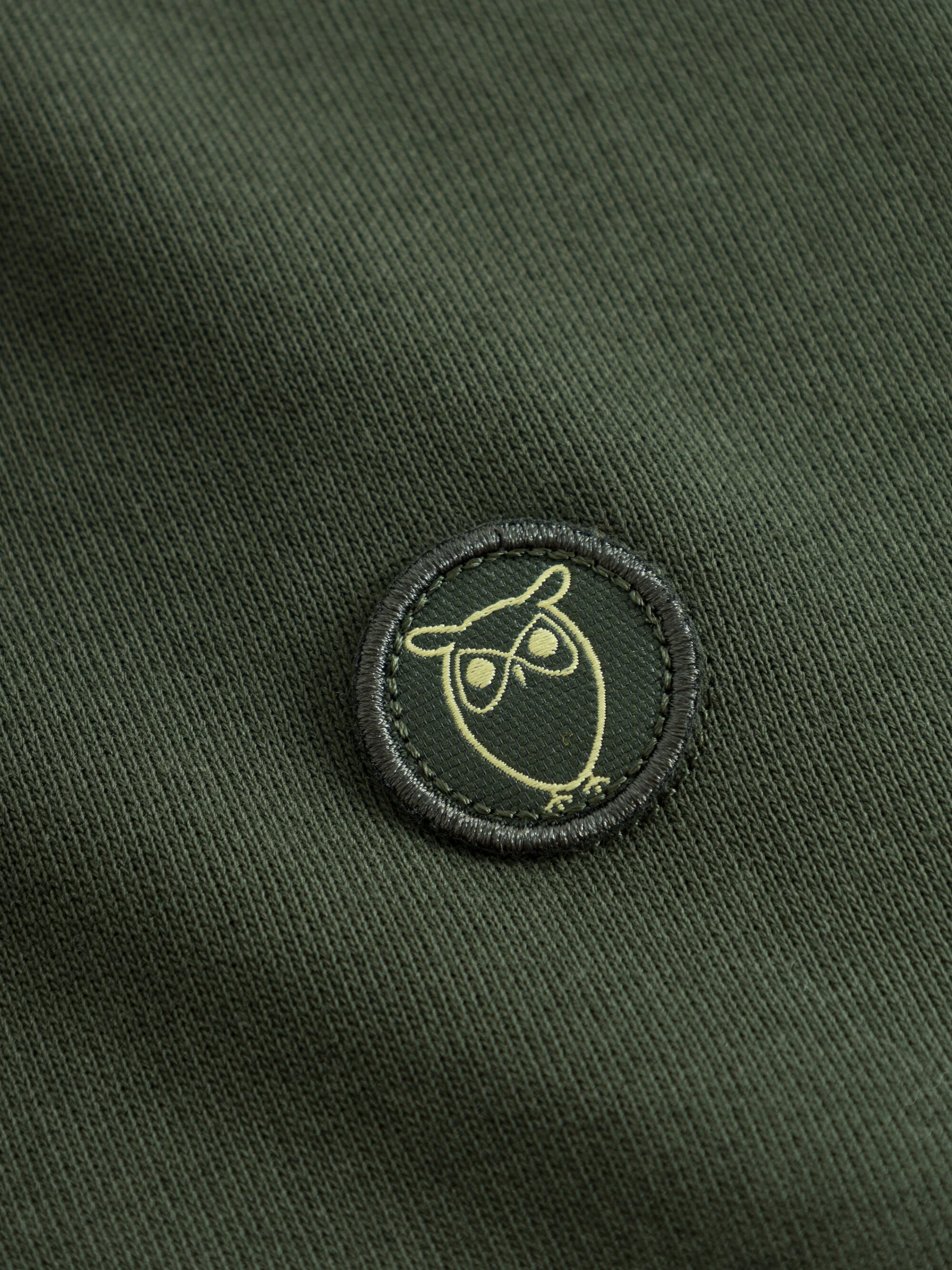 Basic badge sweat - Forrest Night - Image 8