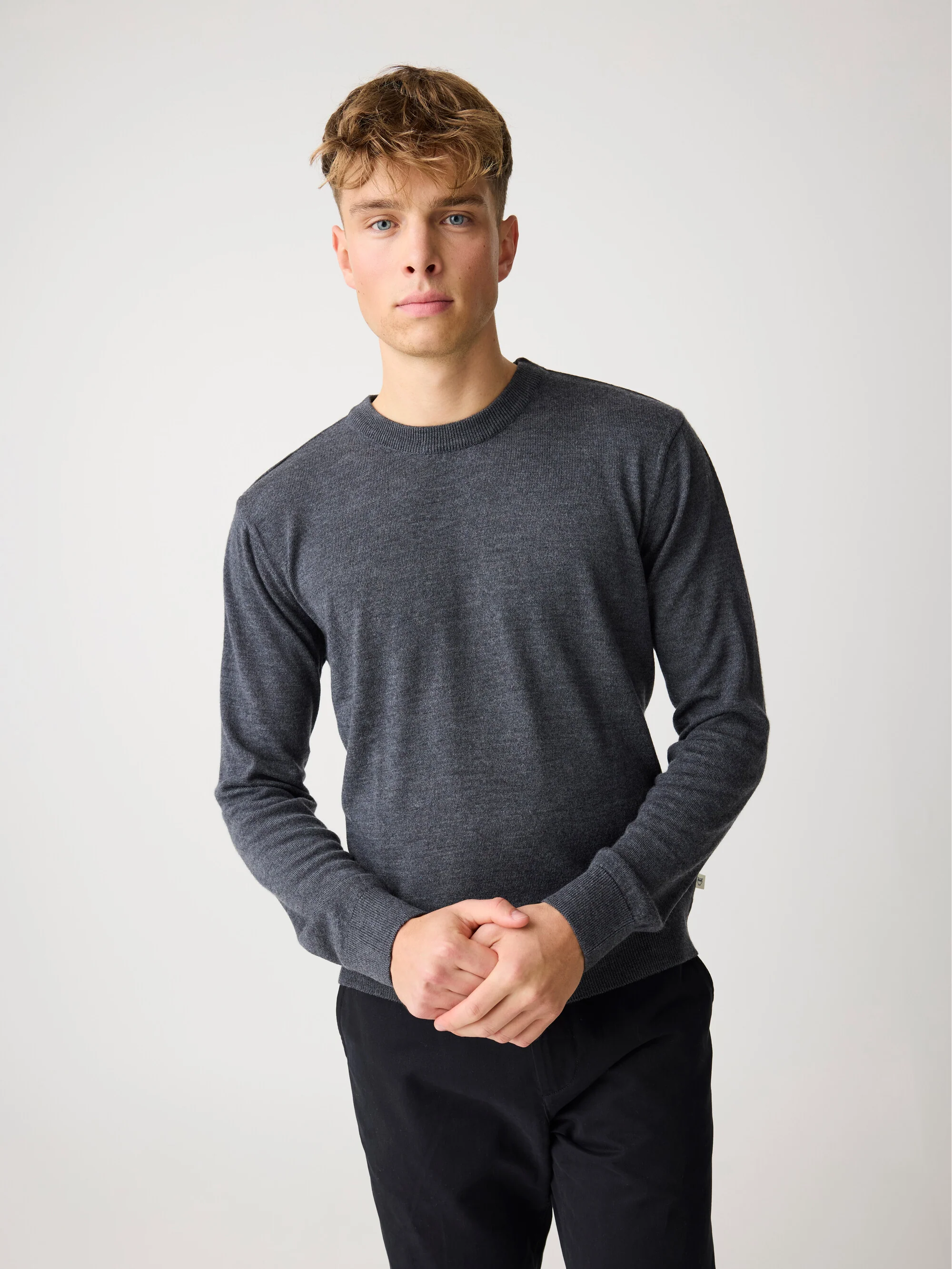 Merino crew neck core sweater - Dark Grey Melange - Image 3