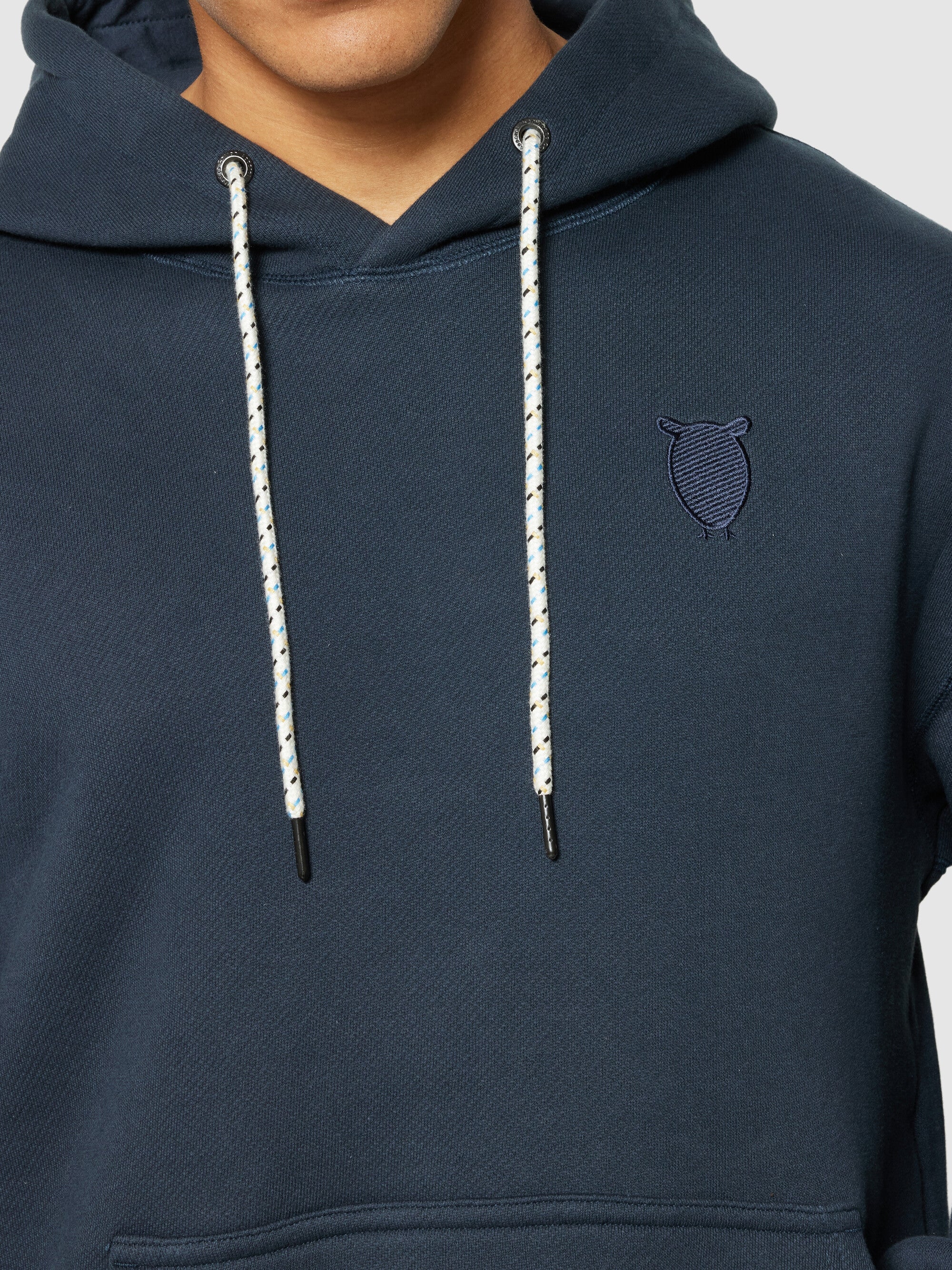 Loose fit hood kangaroo pocket sweat with embroidery at chest - Total Eclipse - Image 4