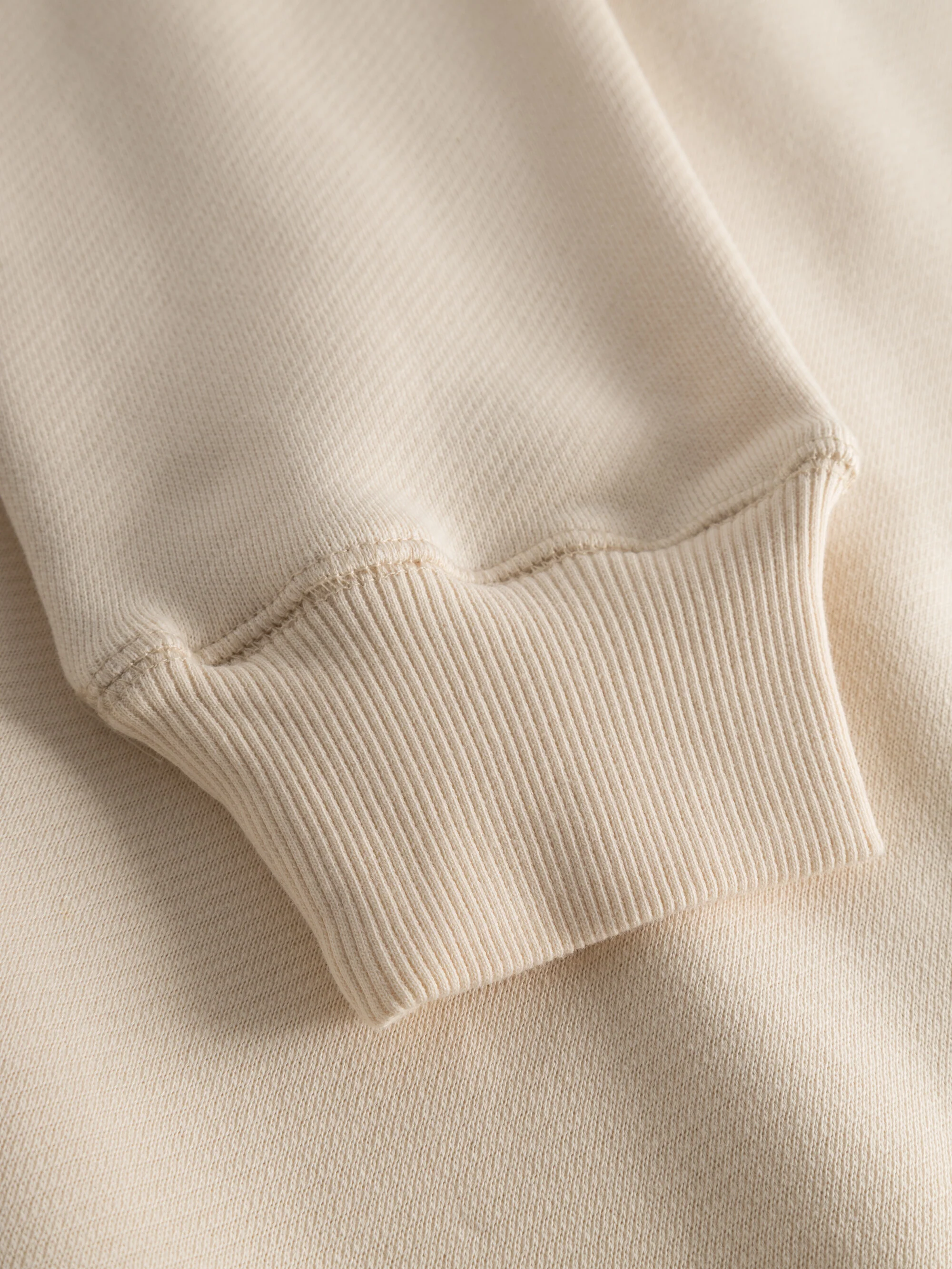 Straight fit sweat with embroidery at chest - Buttercream - Image 8