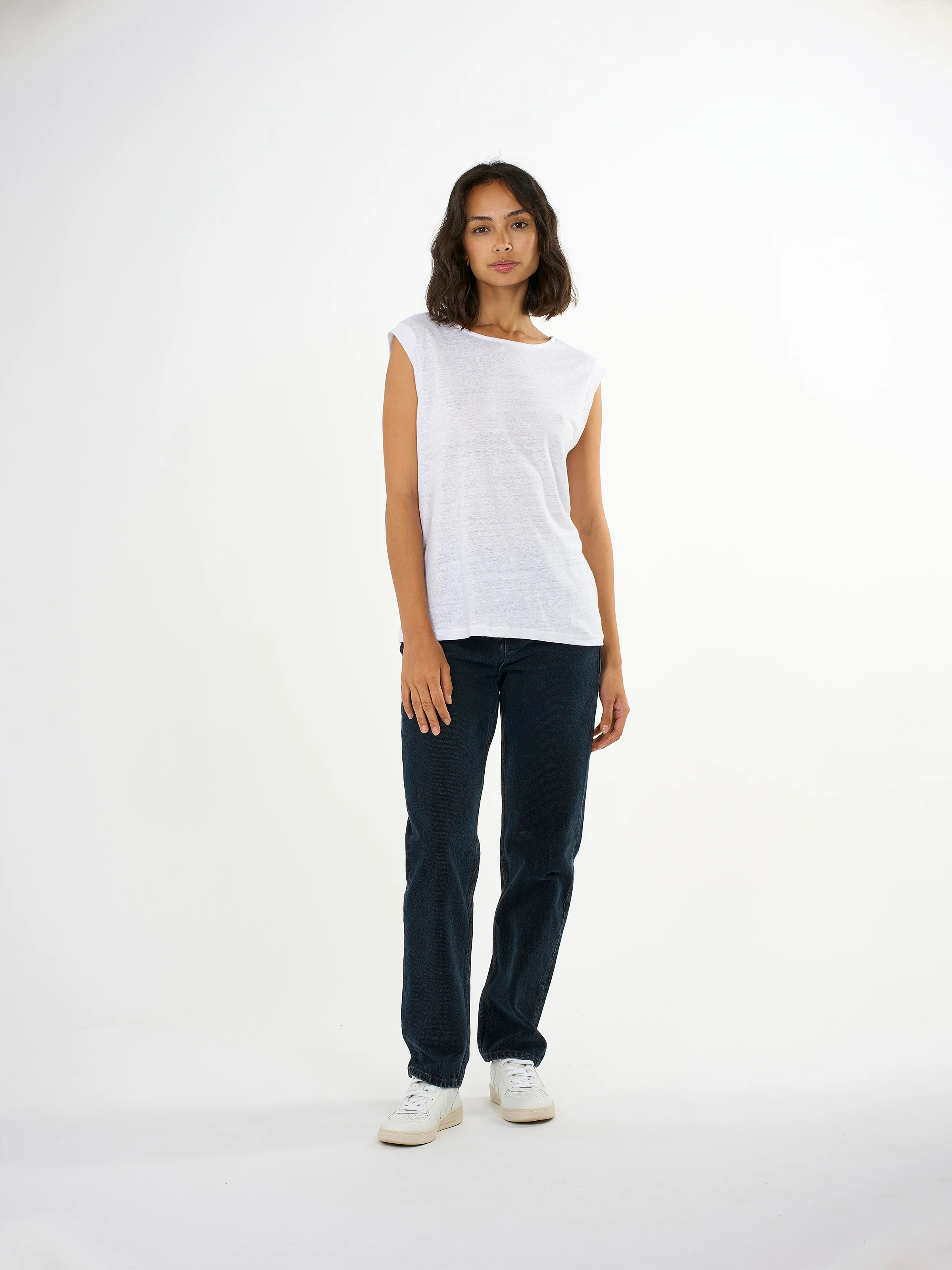 Loose fold up linen t-shirt - Bright White - Image 4