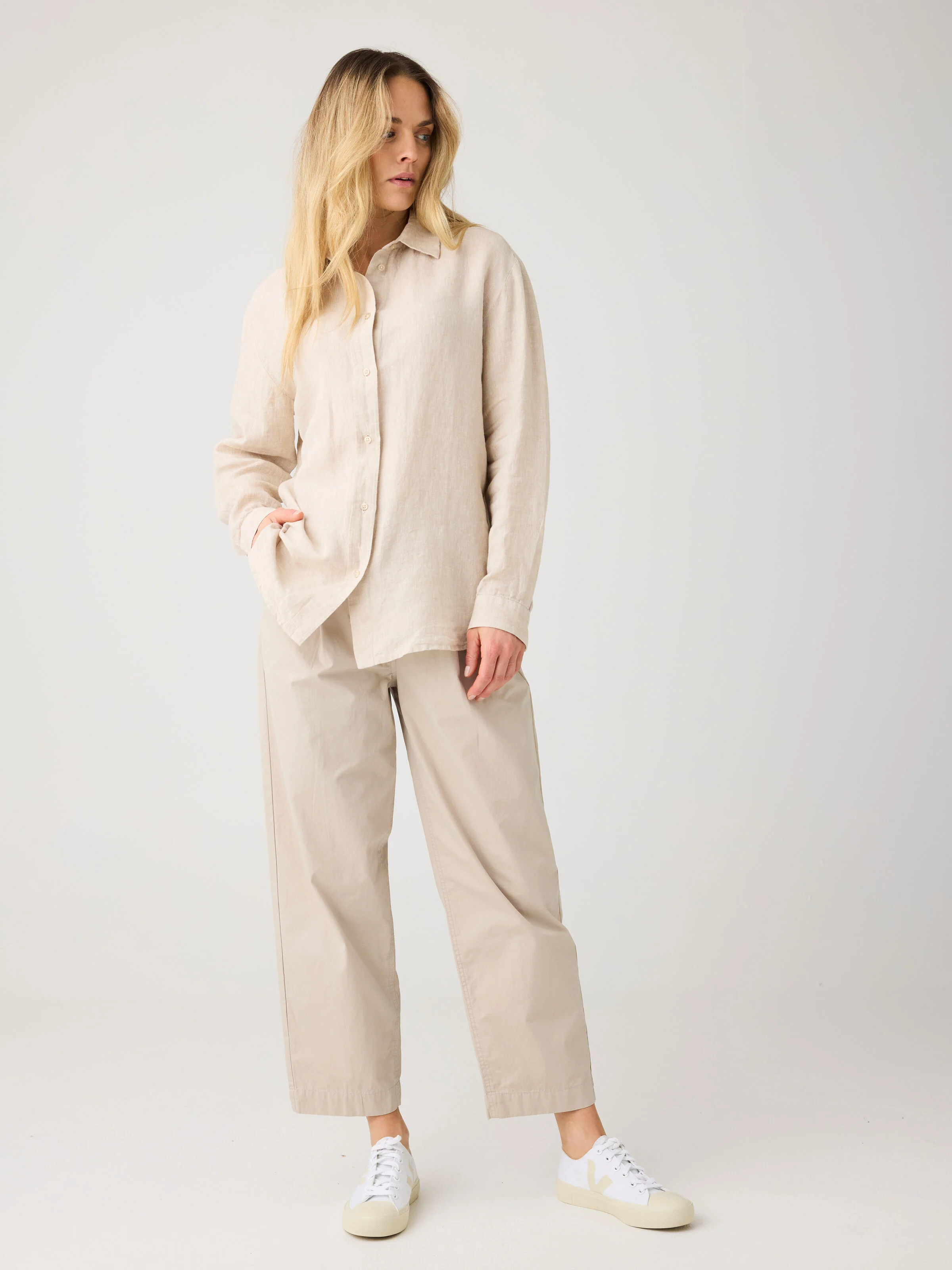 Loose linen shirt - Yarndyed - Light feather gray - Image 3