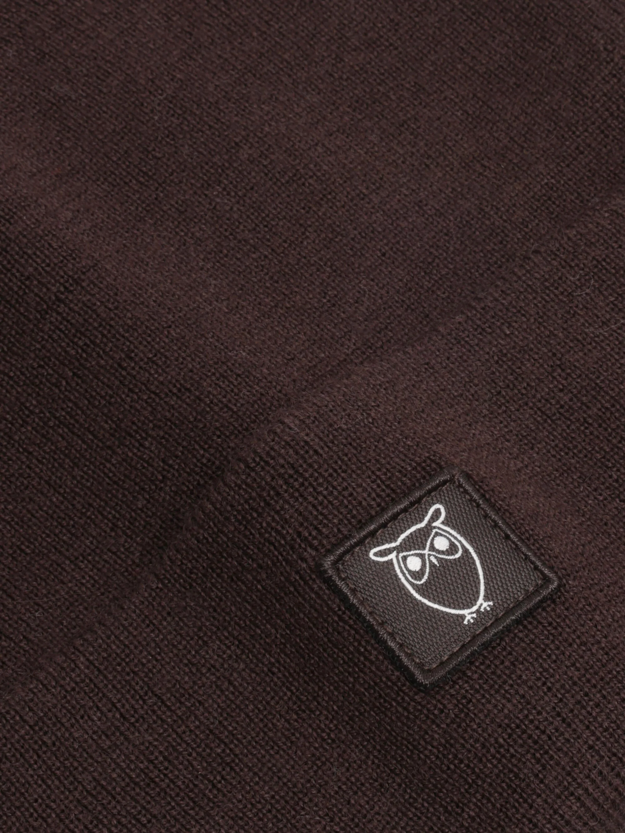 Merino double layer badge beanie - Chocolate Torte - Image 2