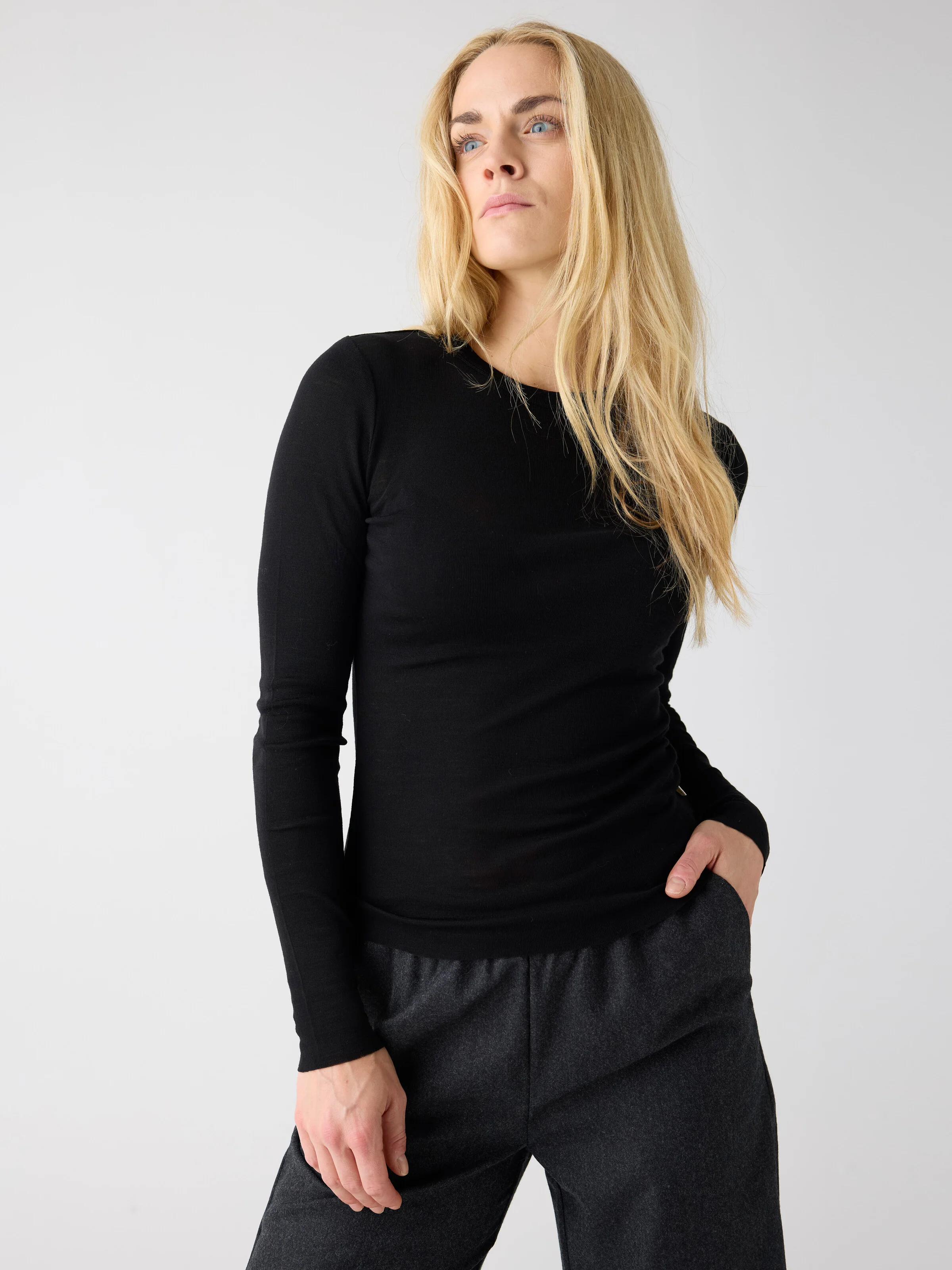 Merino rib long sleeve t-shirt - Black Jet - Image 2