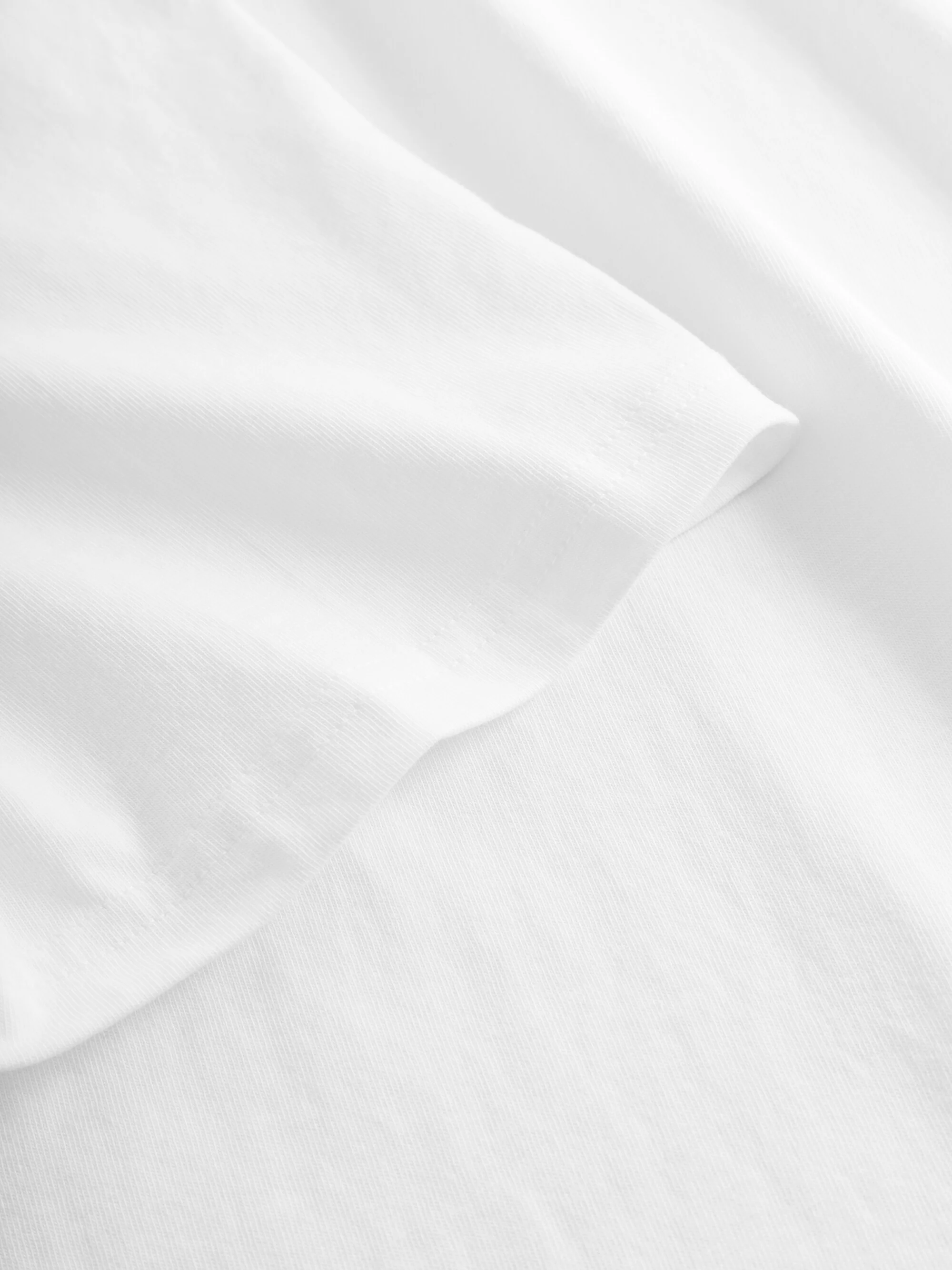 Regular fit Badge t-shirt - Bright White - Image 9