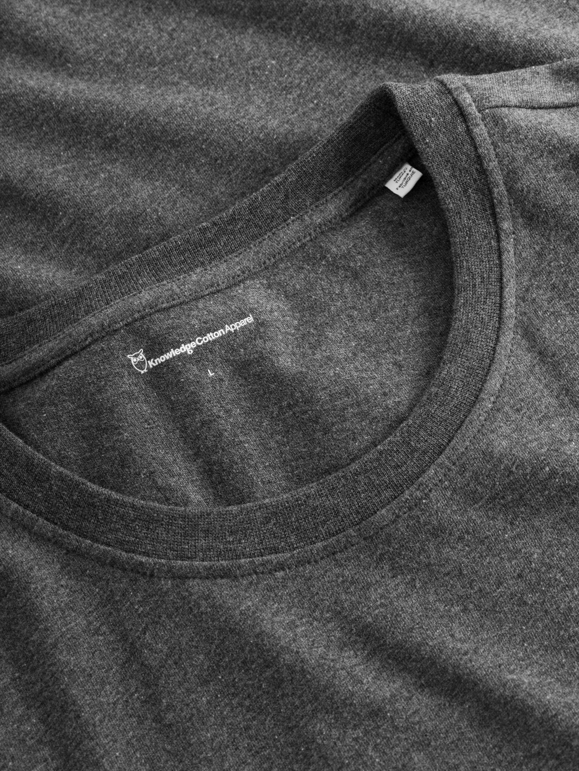 Regular fit Badge t-shirt - Dark Grey Melange - Image 7