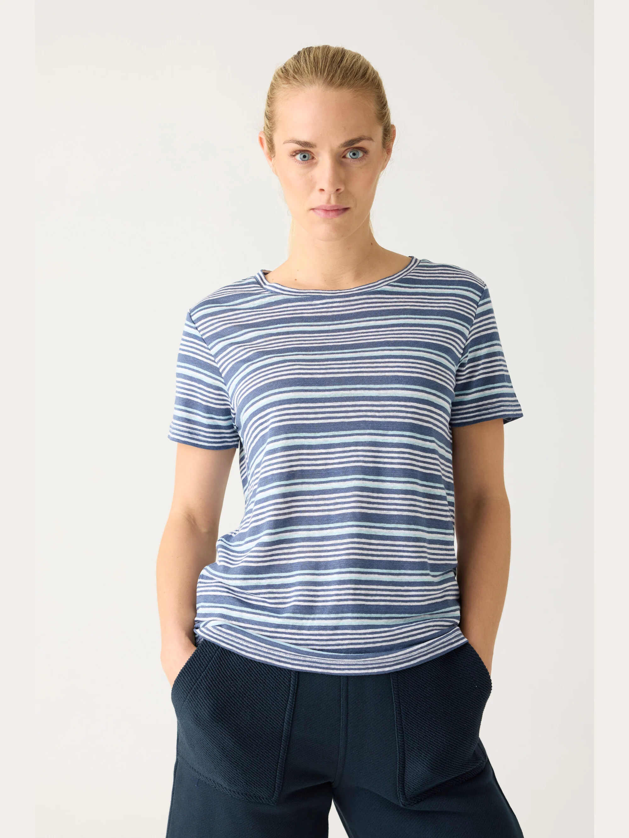 Regular linen stripe t-shirt - GOTS/Vegan - Blue stripe - Image 4