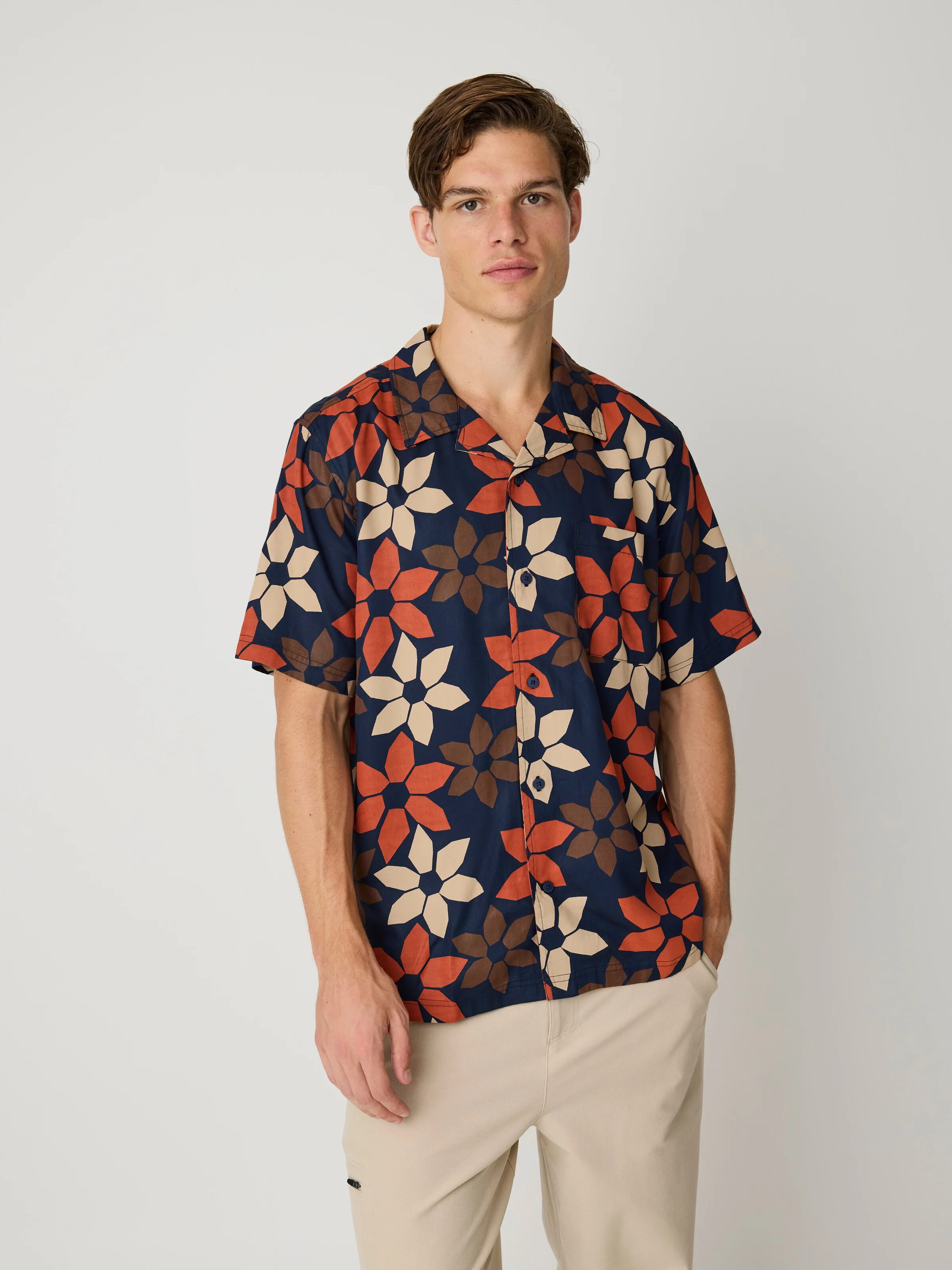 Wave relaxed tencel print short sleeve shirt - Red - Image 4
